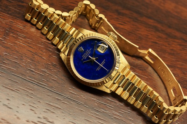 レディース ロレックス Ref-6917/8 DATE-JUST Lapis lazuli Dial（LR-01／1977年)の詳細写真1枚目