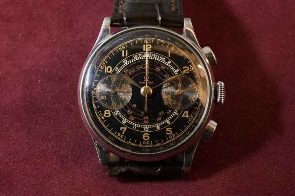 オメガ CAL-33.3 クロノグラフ Black Dial（CH-02／1940ｓ)の詳細写真5枚目