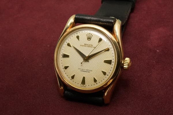 ロレックス OYSTER PERPETUAL Ref-6090YG Bombay Case White Waffle Dial（RO-19／1953年)の詳細写真3枚目
