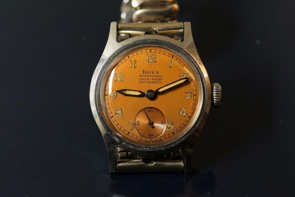 DOXA 565 FB Case Copper dial（OT-01／1940ｓ)の詳細写真2枚目