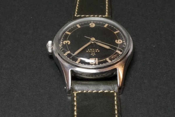 ZENITH PILOT Black Sector Design（OT-01／１９４５年)の詳細写真9枚目