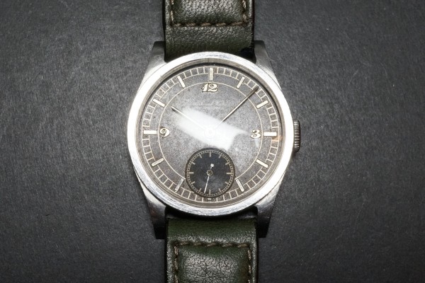 IWC Cal-83 Black Sector カラトラバ（OT-03／１９３７年)の詳細写真7枚目