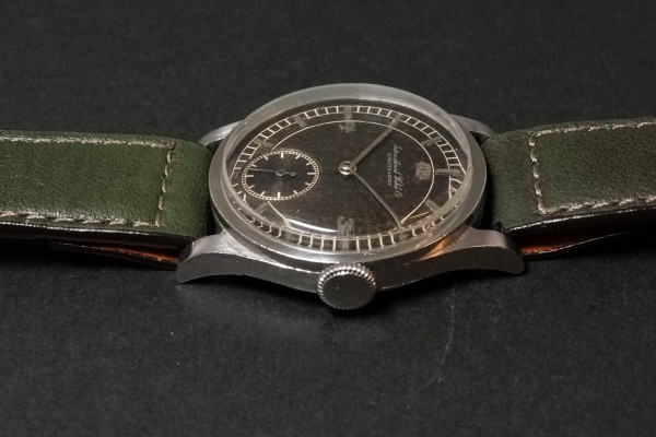 IWC Cal-83 Black Sector カラトラバ（OT-03／１９３７年)の詳細写真8枚目