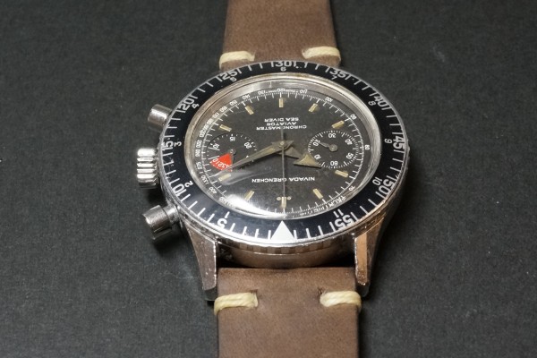 NIVADA GRENCHEN CHRONOMASTER AVIATOR SEA DIVER（ＣＨ-01／1960ｓ)の詳細写真9枚目