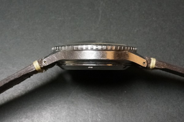 NIVADA GRENCHEN CHRONOMASTER AVIATOR SEA DIVER（ＣＨ-01／1960ｓ)の詳細写真10枚目
