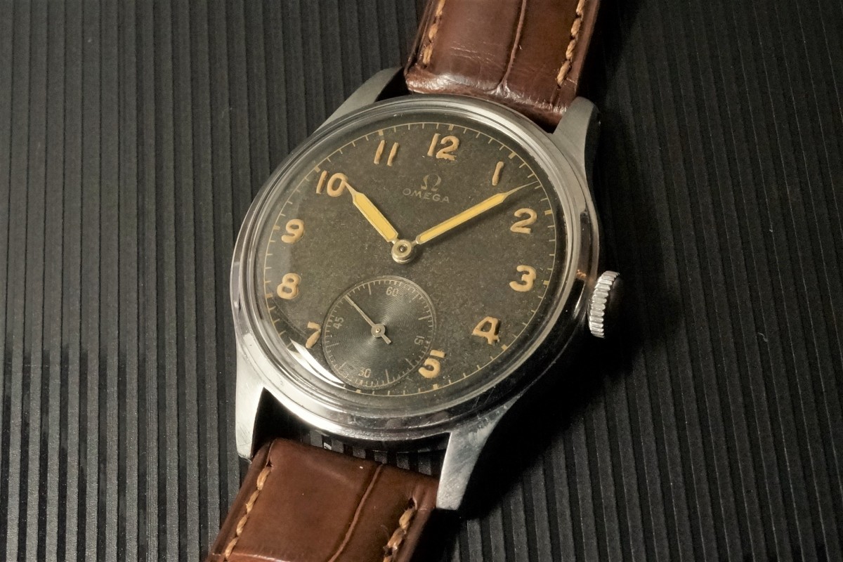 オメガ 30mm Caliber Gilt Dial(OT-04/1943年)