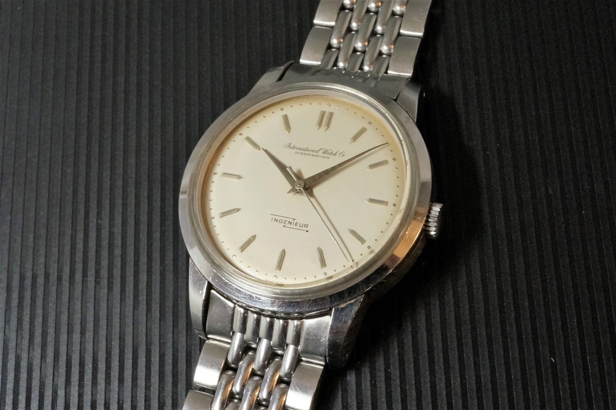 IWC インジュニア　Ref666 自動巻き　初期型　ノンデイト IWC INGENIEUR Ref.666 No-Date – TIMEANAGRAM