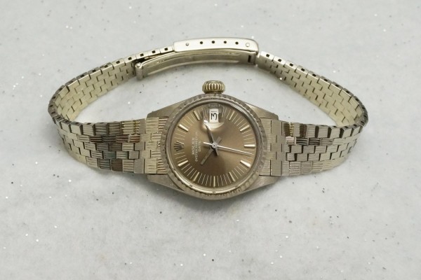 レディース ロレックス OYSTER PERPETUAL DATE 18KWG（RL-17／1970s)の詳細写真4枚目