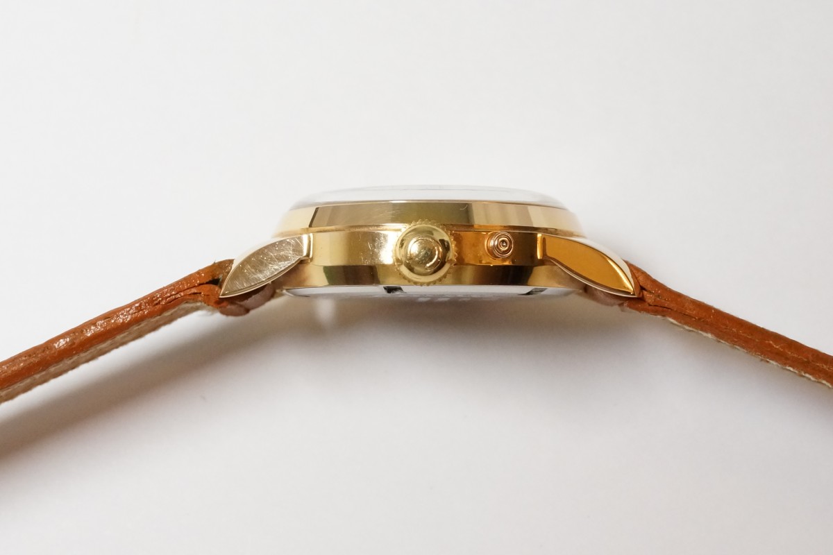 CORNAVIN GENEVE DATOCOR BIG DATE MINT(OT-01/1950s CORNAVIN GENEVE DATOCOR BIG DATE MINT(OT-01/1950s