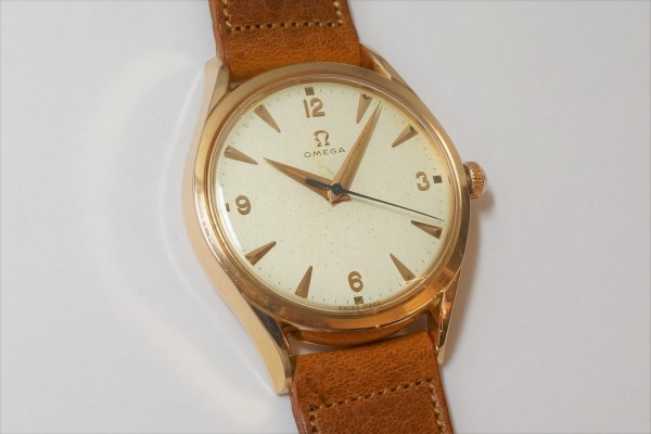 オメガ 18K Rose Gold Hand Winding Cal.283（OT-03／１９５２年)の詳細写真2枚目