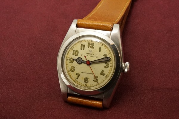 ロレックス バブルバック Ref-2940 All Arabic Luminous（RO-69／1945年)の詳細写真3枚目