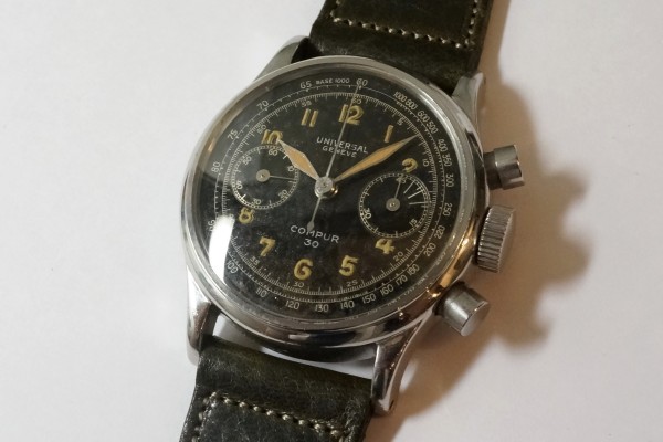 UNIVERSAL GENEVE COMPUR 30 Black Gilt Dial（CH-01／１９４０年)の詳細写真1枚目