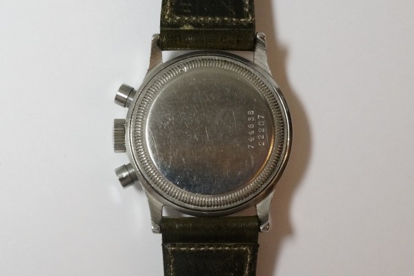 UNIVERSAL GENEVE COMPUR 30 Black Gilt Dial（CH-01／１９４０年)の詳細写真13枚目