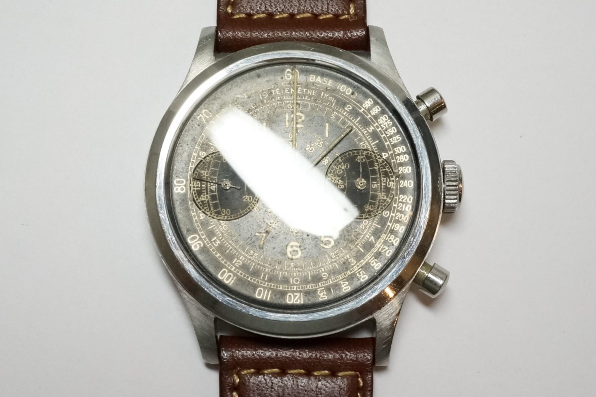BERNA Cramshell クロノグラフ Black Gilt Snail Dial Oversized