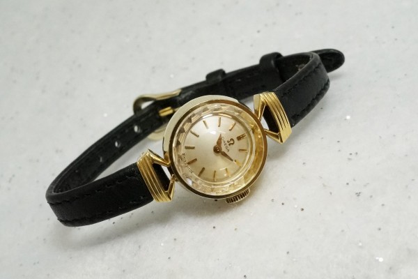 レディース オメガ Cut Glass 18KYG（OL-12／1958年)の詳細写真1枚目
