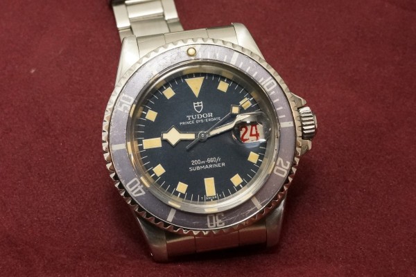 チュードル サブマリーナ Ref-7021/0 Blue Snowflake（RS-64／1968年)の詳細写真4枚目