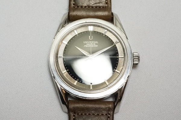 UNIVERSAL GENEVE POLEROUTER REF.20366-1 BLACK GILT DIAL（ＯＴ-01／１９６２年)の詳細写真7枚目