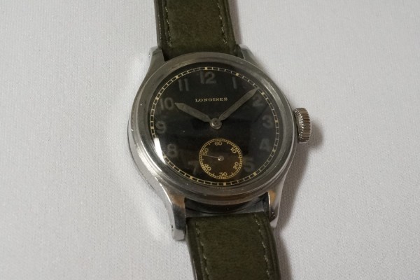 LONGINES German Army DH Sei Tacche Stepped Bezel Case（ＯＴ-05／1940ｓ)の詳細写真3枚目