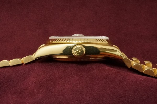 ロレックス デイデイト Ref.18038 Wood Dial（RO-02／1984年)の詳細写真5枚目