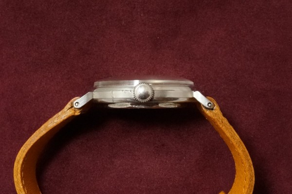 Movado Fancy Lugs Stepped Bezel Big FB Case Rare（OT-05／1940s)の詳細写真6枚目