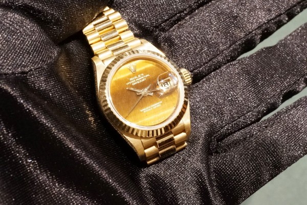 レディース ロレックス 69178 Tiger Eye dial 18KYG（LLR-02／1991年)の詳細写真6枚目
