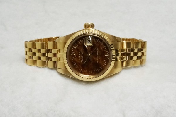 レディース ロレックス 6917 Walnut Dial 18KYG（LLR-05／1981年)の詳細写真3枚目