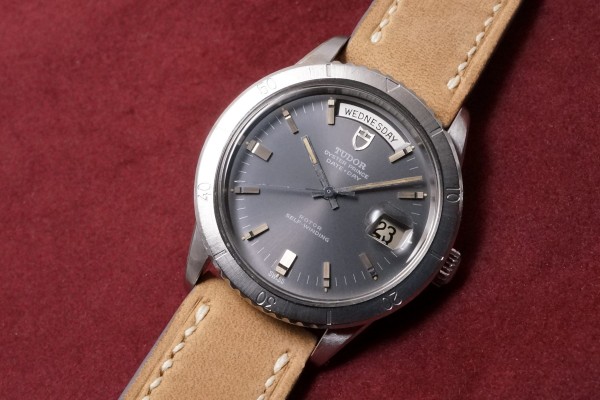 チュードル DATE-DAY Ref-7020/0 Gray（RS-25／1969年)の詳細写真3枚目