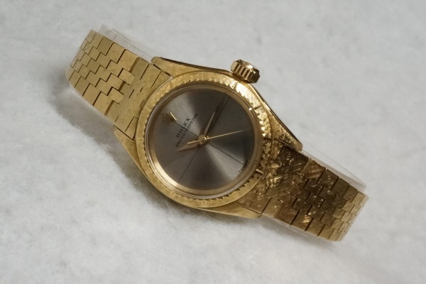 レディース ロレックス 6615 Zephyr Dial 18kyg（LR-35／1968年)の詳細写真2枚目