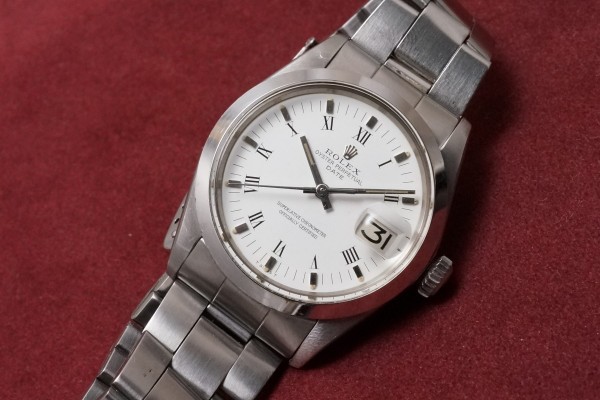 ロレックス OYSTER PERPETUAL DATE Ref-1500 White Roman Dial（RO-129／1972年)の詳細写真3枚目