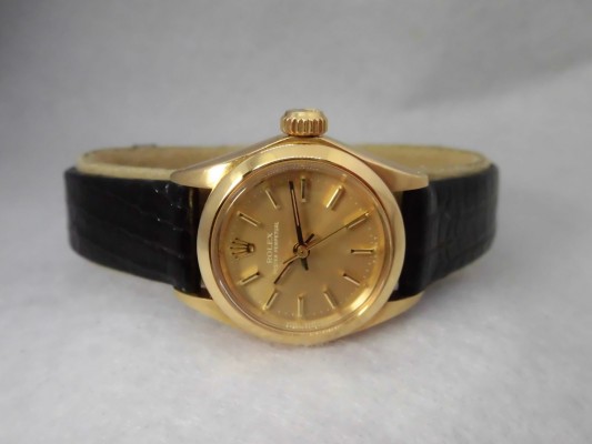 レディース ロレックス  OYSTER PERPETUAL  Ref-6718  18KYG（LR-33／1979年)の詳細写真3枚目