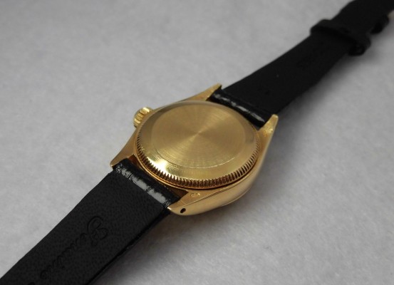 レディース ロレックス  OYSTER PERPETUAL  Ref-6718  18KYG（LR-33／1979年)の詳細写真7枚目
