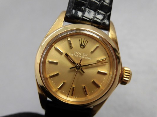 レディース ロレックス  OYSTER PERPETUAL  Ref-6718  18KYG（LR-33／1979年)の詳細写真9枚目