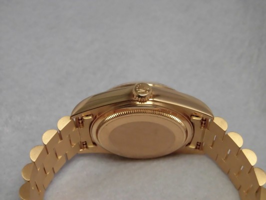 ロレックス Daydate Ref-18038 Ivory Roman Sir-86…（RD-06／1985年)の詳細写真6枚目