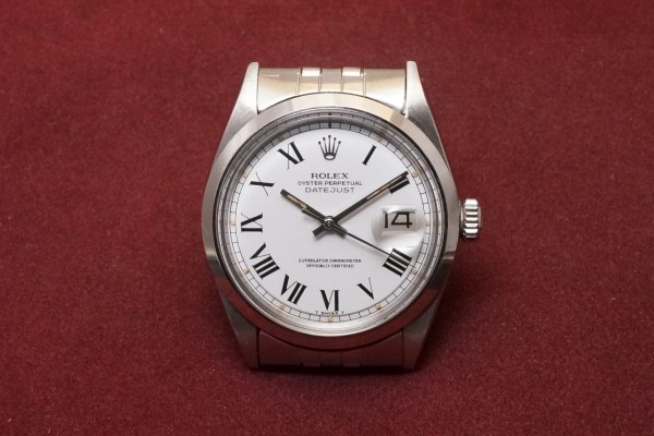 ロレックス DATEJAST Ref-1600 White Buckley Dial（RO-204／1971年)の詳細写真2枚目