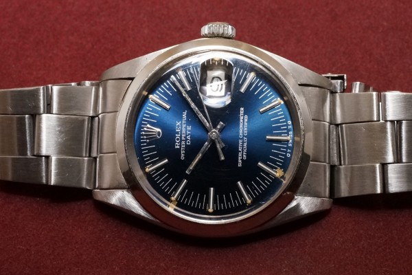 ロレックス PERPETUAL -DATE- Ref-1500 Blue Mirror Sigma Dial（RO-205／1971年)の詳細写真4枚目