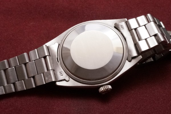 ロレックス PERPETUAL -DATE- Ref-1500 Blue Mirror Sigma Dial（RO-205／1971年)の詳細写真6枚目