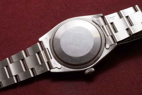 ロレックス OYSTER PERPETUAL -DATE- Ref-1500 Aging Gilt Dial（RO-205／1967年)の詳細写真6枚目