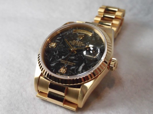 ロレックス Daydate Ref-18238 Anmonite Dial Sir-T（RD-25／1996年)の詳細写真2枚目