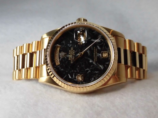 ロレックス Daydate Ref-18238 Anmonite Dial Sir-T（RD-25／1996年)の詳細写真3枚目