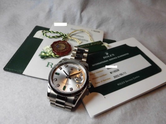 ロレックス Daydate Ref-118239  Emerald 2 Baguette Dial Sir-D（RD-29／2005年)の詳細写真8枚目