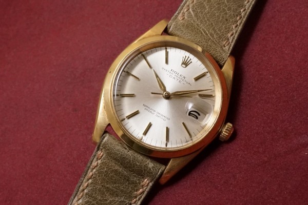 ロレックス PERPETUAL -DATE- Ref-1500/8 18KYG（RO-212／1963年)の詳細写真3枚目