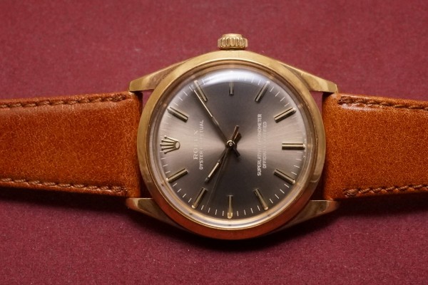 ロレックス OYSTER PERPETUAL Ref-1002 18KYG Gray Gold Dial（RO-217／1972年)の詳細写真4枚目