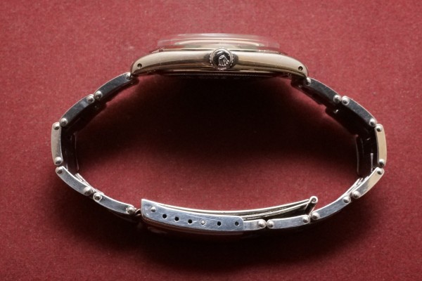 チュードル OYSTER-PRINCE Ref-7995/0 Small Rose Tuxedo Dial（TO-02／1968年)の詳細写真5枚目