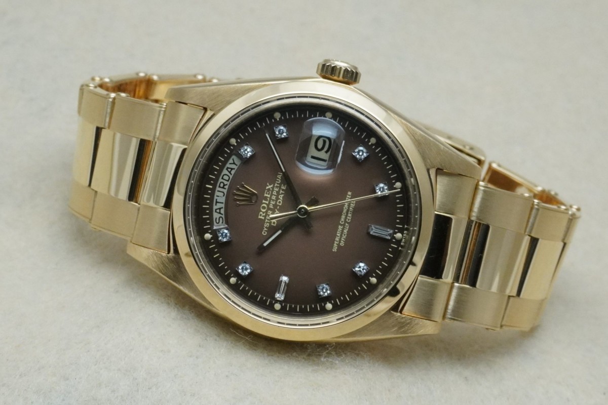 ロレックス デイデイト Ref-1802/8 Brown Gradation 10 Point Diamond Dial(RD-82/1969年)