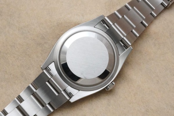 ロレックス OYSTER PERPETUAL Ref-126000 GREEN DIAL（RD-109／2022年)の詳細写真7枚目