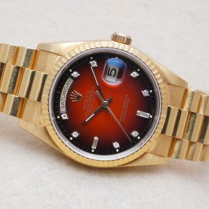 ロレックス デイデイト Ref-18238 Red Gradation Dial Ser-L