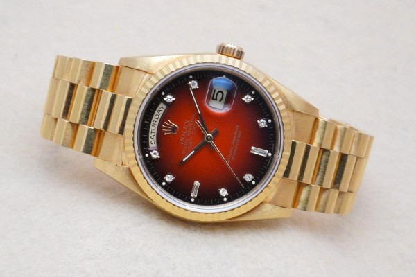 ロレックス デイデイト Ref-18238 Red Gradation Dial Ser-L（RD-115／1989年)の詳細写真1枚目