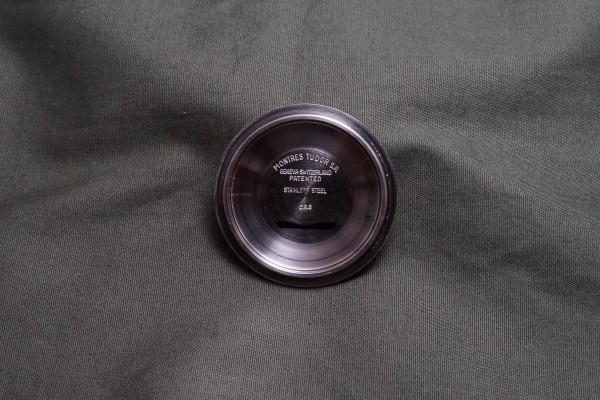 チュードル DATE-DAY Ref-7020/0 Gray Dial（TO-01／1969年)の詳細写真9枚目