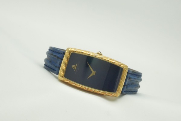 BAUME&MERCIER CURVEX BLUEDIAL 37081（01／1980s)の詳細写真1枚目