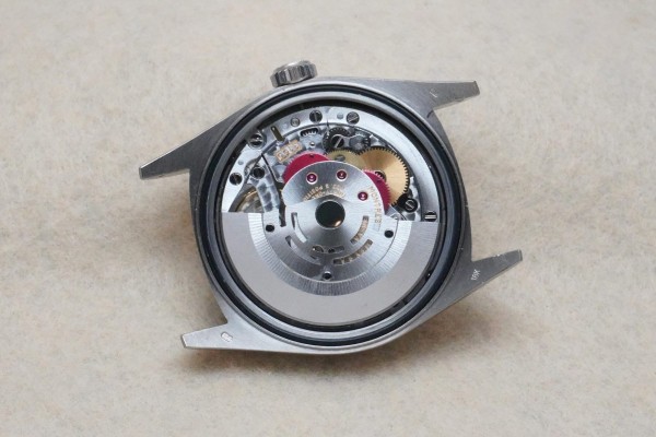 ロレックス デイデイト Ref-18239 WALNUT DIAL GUARANTEE Ser-W（RD-122／1995年)の詳細写真10枚目